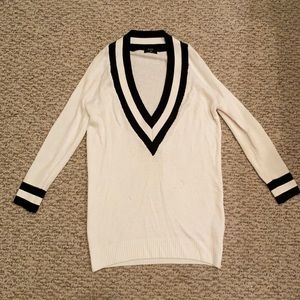 Nasty Gal v neck black white sweater dress XS